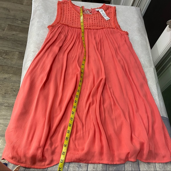 Tommy Bahama Dress - Picture 13 of 16